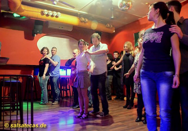 Salsa-Kurse im Sencillito Mostardstrasse Aachen