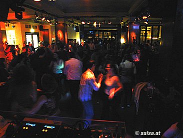 Salsa im Republic, Salzburg