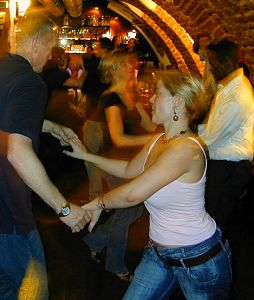 Salsa in Frankfurt: Zimt und Koriander